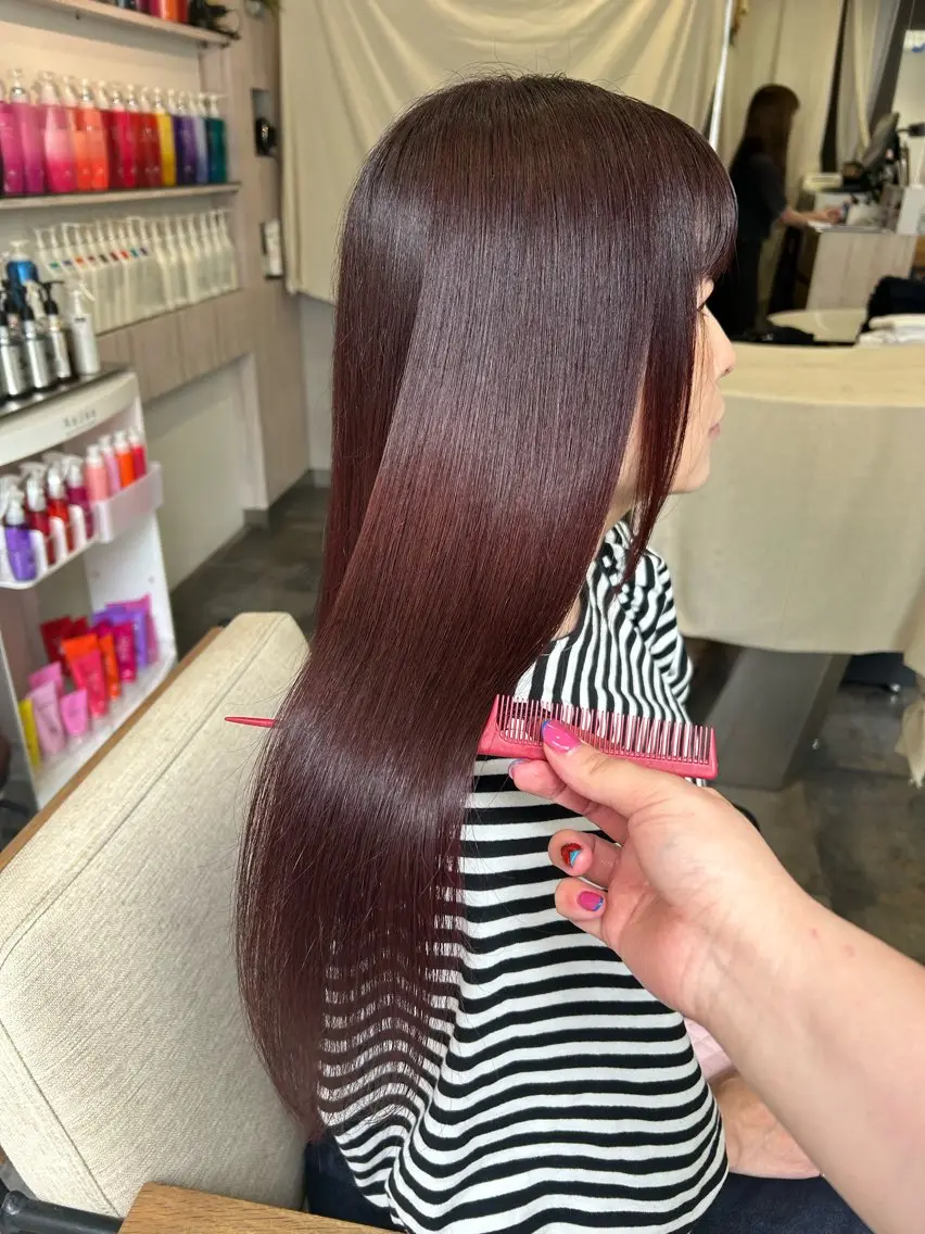 ロング カラー ブリーチ ブリーチなしカラー ピンクカラー 吉村 夏椰のヘアスタイル