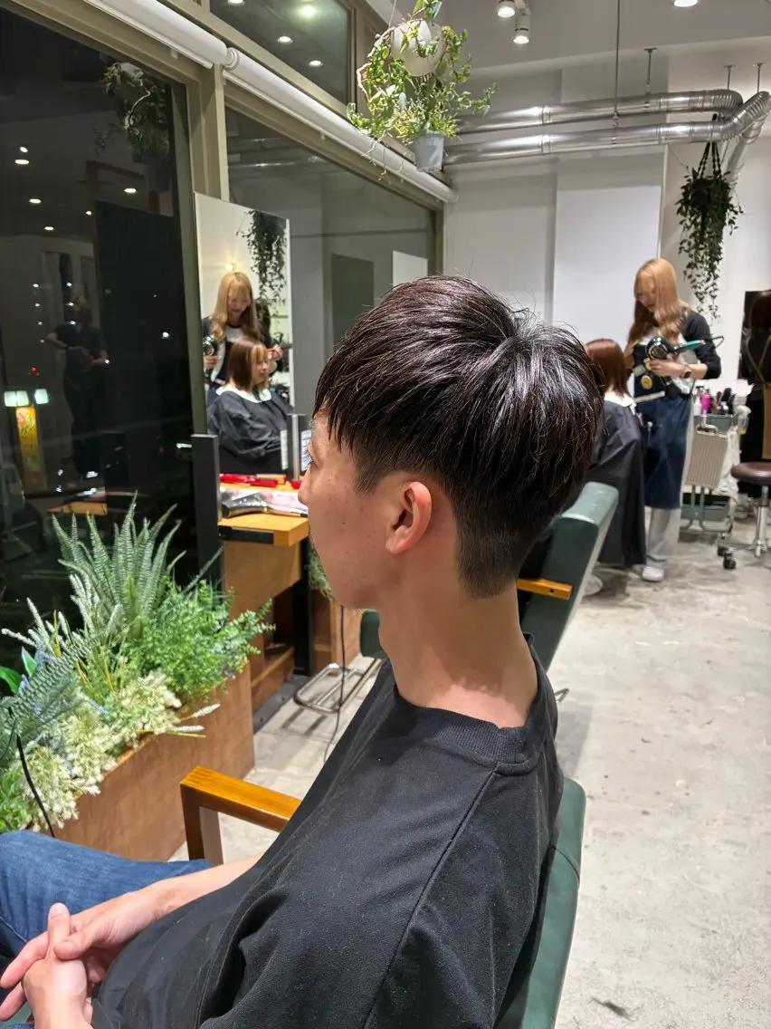 メンズ 平松 里穗のヘアスタイル