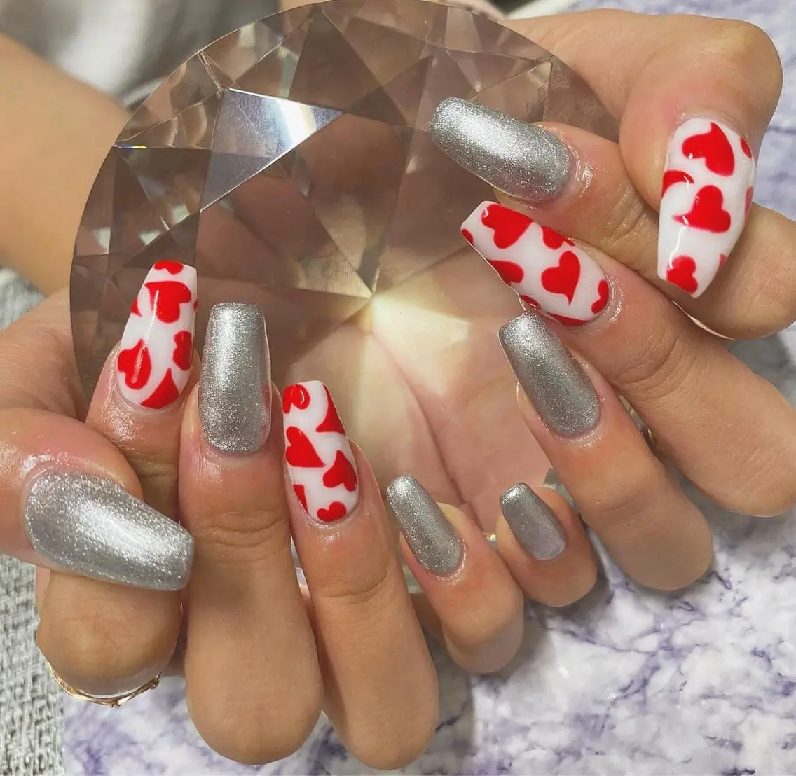 ❤️スカルプ❤️ ご新規様は500円OFF✨✨デザイン両手合わせて4️⃣★オフ有りケア込みの写真