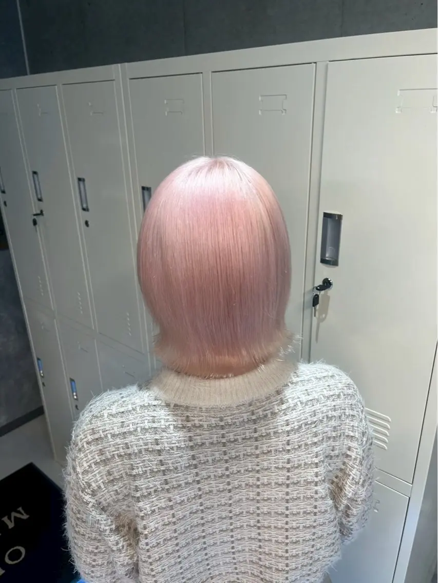 カラー 🦋ハイトーン×ア レンジ💫Leenaのヘアスタイル