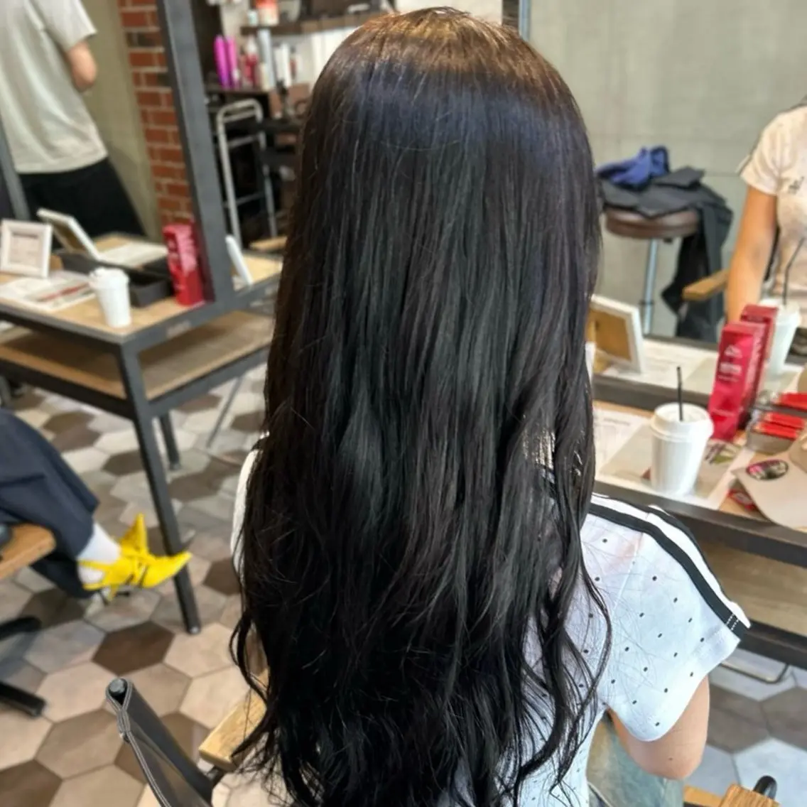 ロング カラー ベージュカラー ブリーチ ブロンド ハイトーンカラー ミルクティーベージュ ヘアカラー ハイトーン🎨/ パーマ🌀/堀江輝起のヘアスタイル