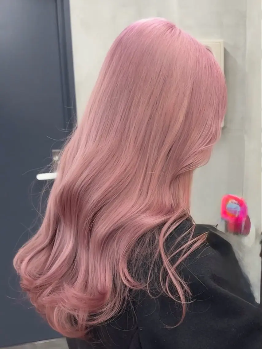 ロング カラー ベージュカラー ブリーチ ケアブリーチ 透明感カラー デザインカラー カット ヘアカラー トリートメント 似合わせカット/ ハイトーン/aoiのヘアスタイル