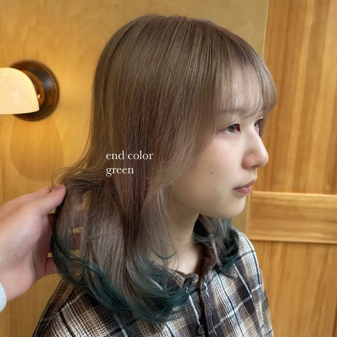 ミディアム カラー ヘアカラー トリートメント 🌈艶ハイトーン🌈 心を込めます🤝涼介のヘアスタイル