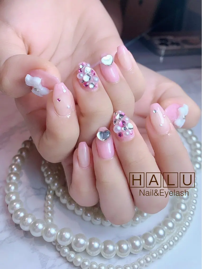 ネイル キラキラネイル HALU ハルのネイルデザイン