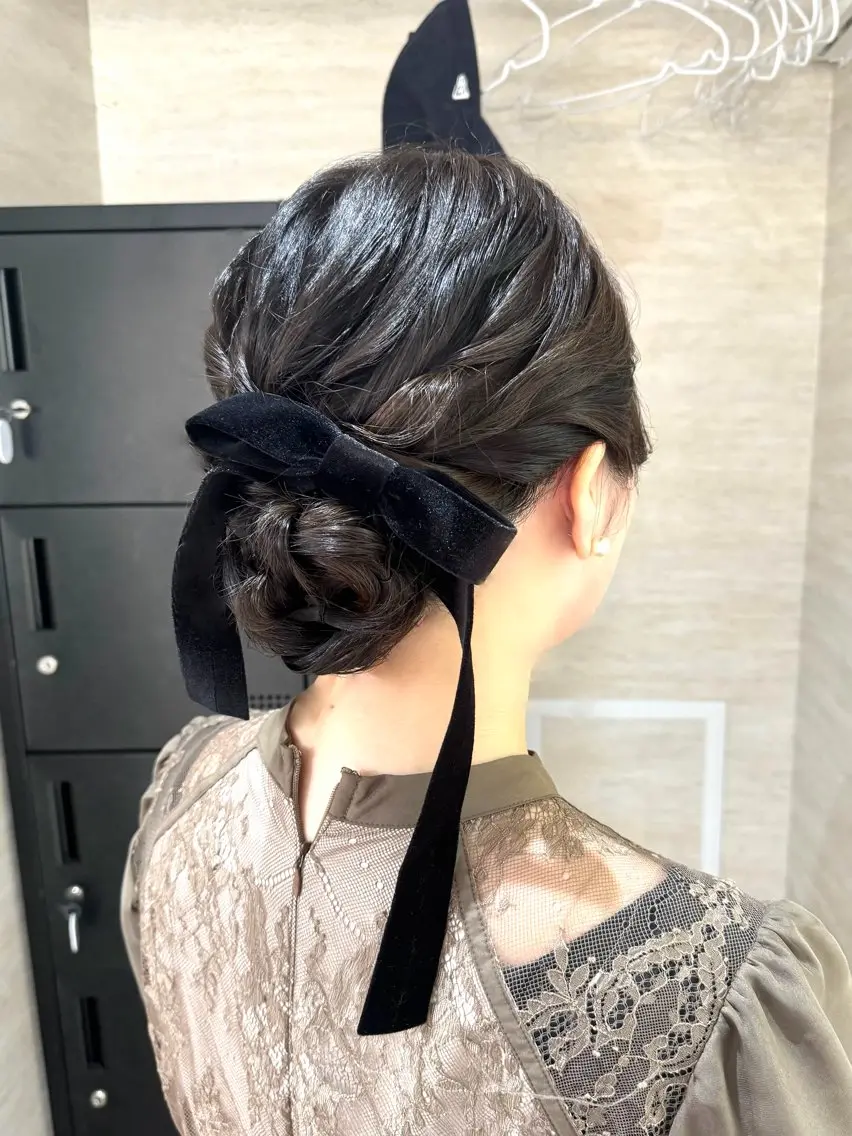 セミロング ヘアアレンジ ヘアセット 💗鈴木茉奈💗艶髪 /透明感/暖色カラーのヘアスタイル