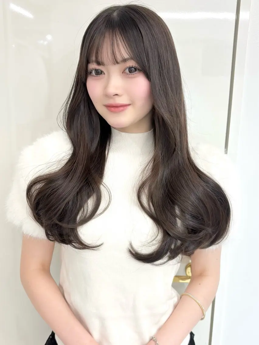 セミロング カラー ダークグレー ダークグレージュ グレージュ トリートメント ヘアカラー 縮毛矯正 トリートメント 盛れる顔周り🤍渋谷 Risa🎀のヘアスタイル