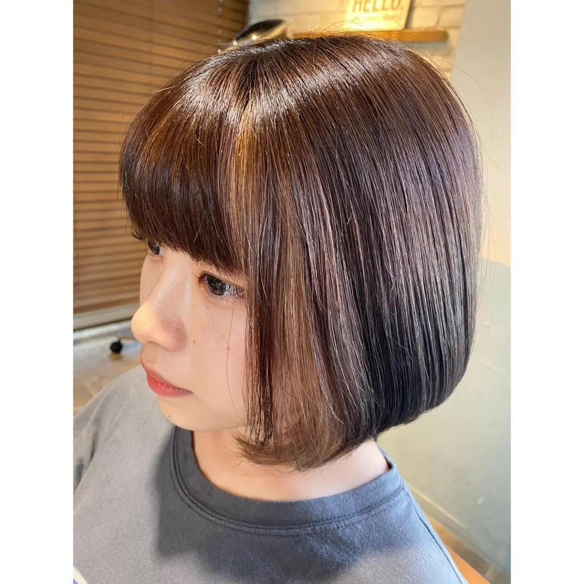 カラー インナーカラー 🩵盛れる顔周りヘア EMI🩵のヘアスタイル