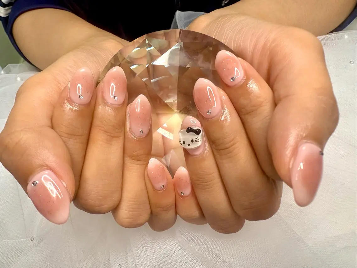 ネイル ハンドネイル 新宿マグネット Mii Nailのネイルデザイン