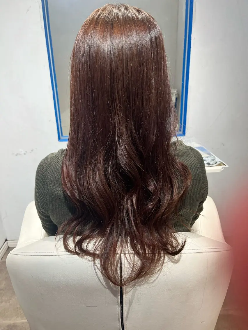 ロング ピンクブラウン ヘアカラー デザインカラー/ オダセイナのヘアスタイル