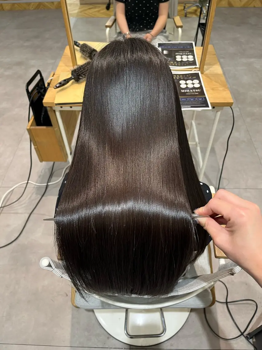 ロング 髙橋 美妃のヘアスタイル