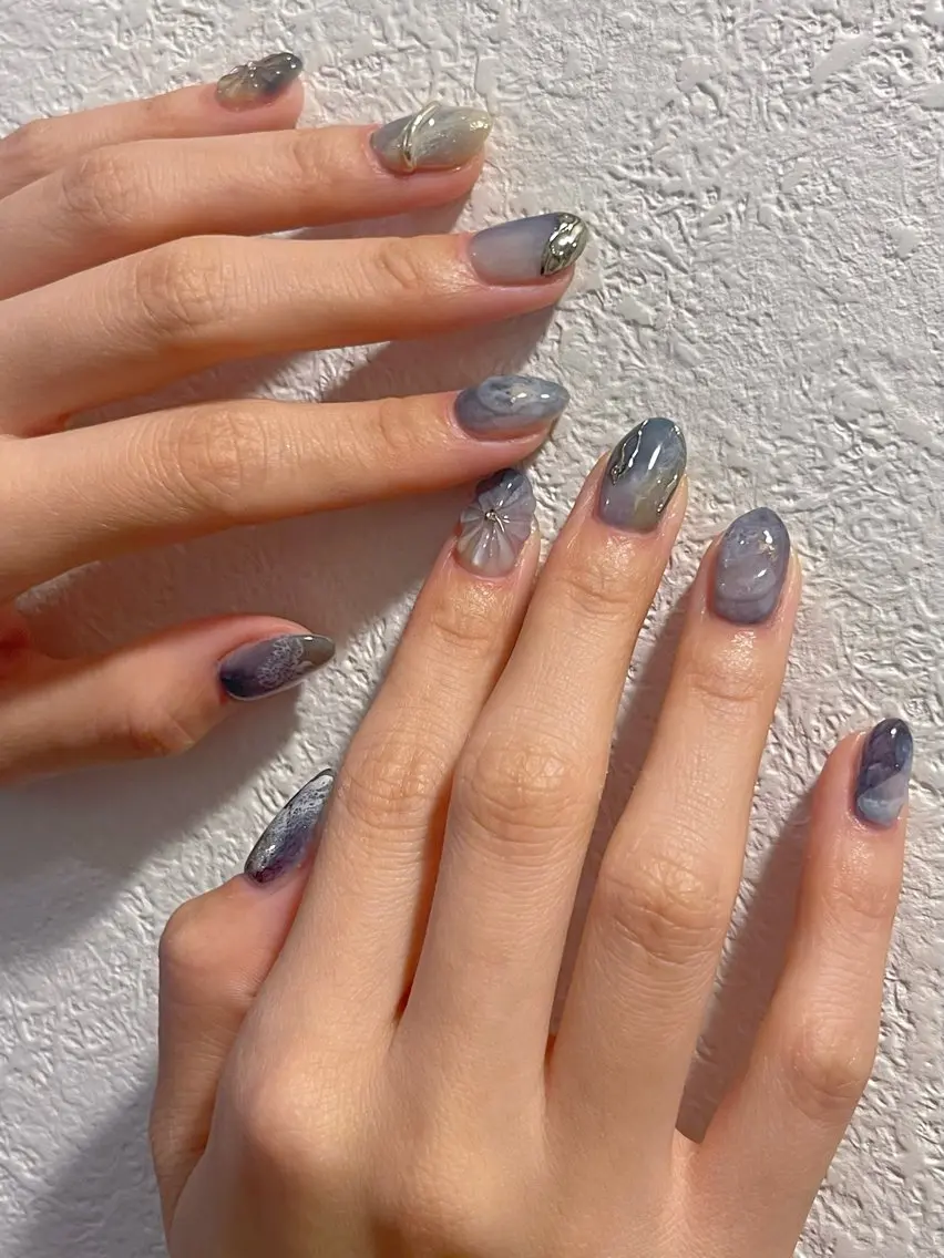 ネイル 長さ出し グラデーション 卒業式 キラキラネイル マグネットネイル ハンドネイル アンアンBelle Nail 池袋のネイルデザイン