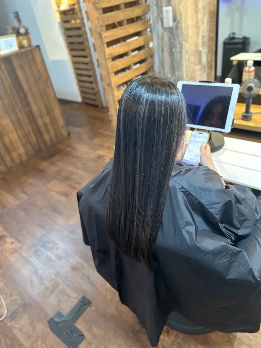 ロング ハイライト カット ヘアカラー トリートメント Luzir⭐︎ GEN⭐︎のヘアスタイル