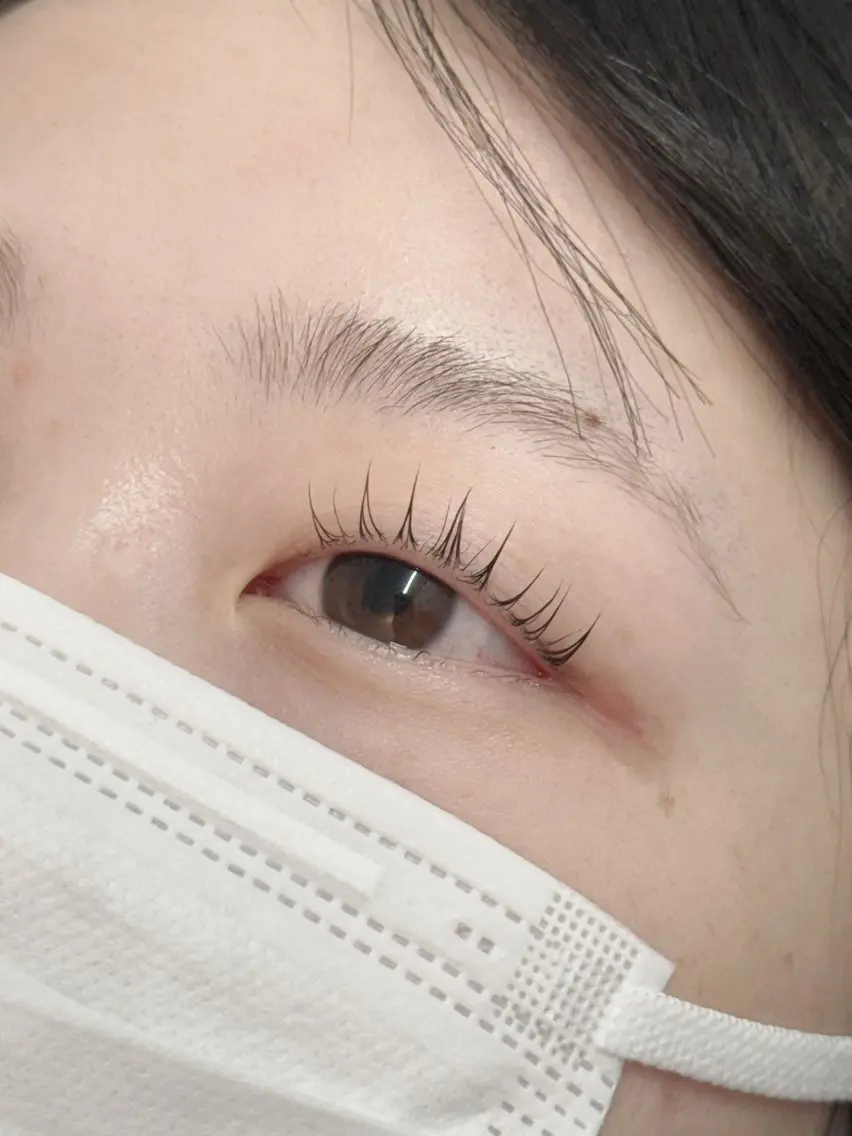 マツエク・マツパ マツパ 高山 穂香のヘアスタイル