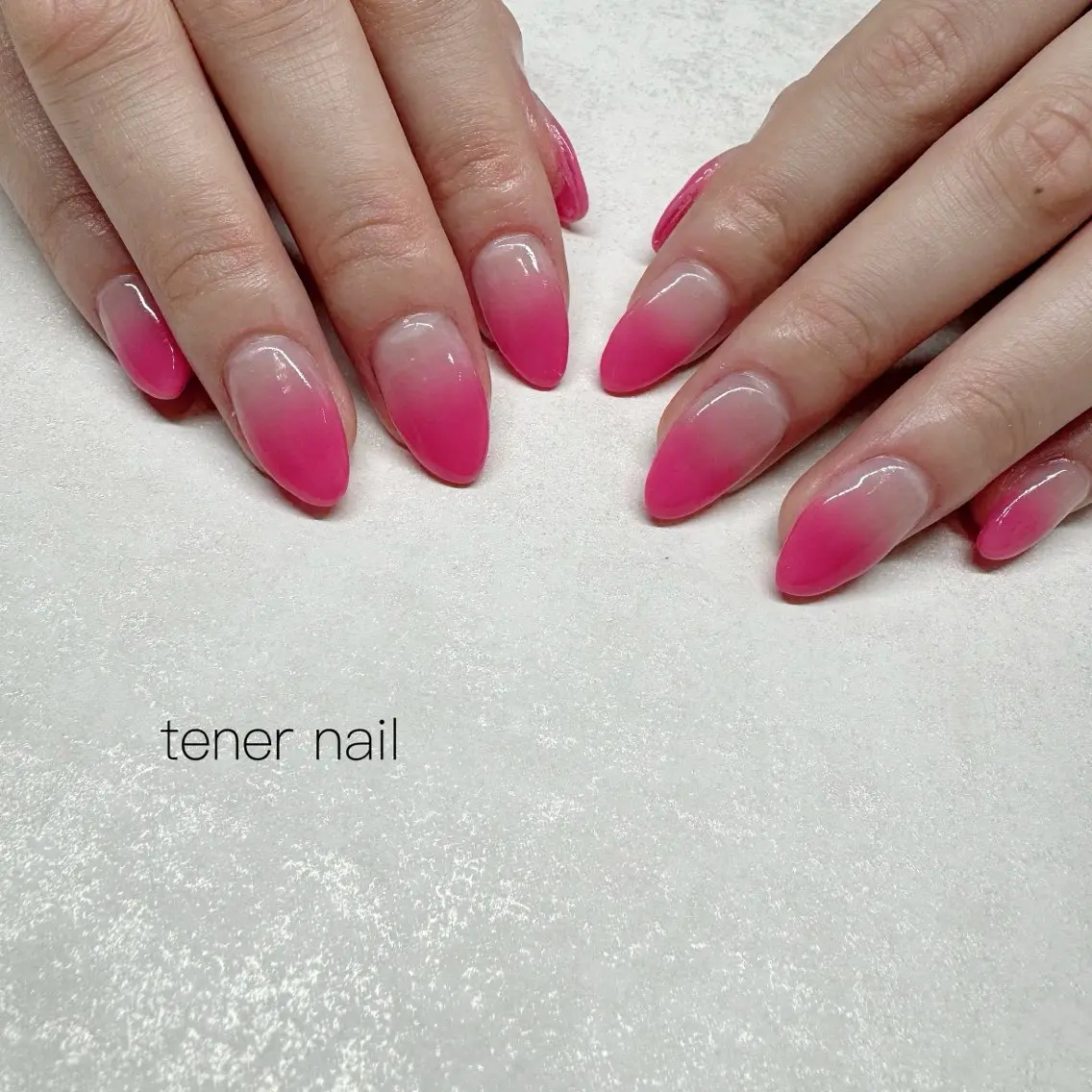 ネイル グラデーション ピンク スカルプネイル ハンドネイル テネルネイル tener nailのネイルデザイン
