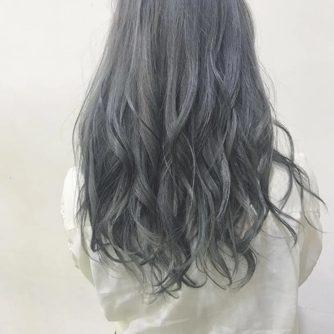 ロング カラー ヘアアレンジ グレージュ ハイライトカラー ハイライト AMI ウルフパーマ/メンズのヘアスタイル
