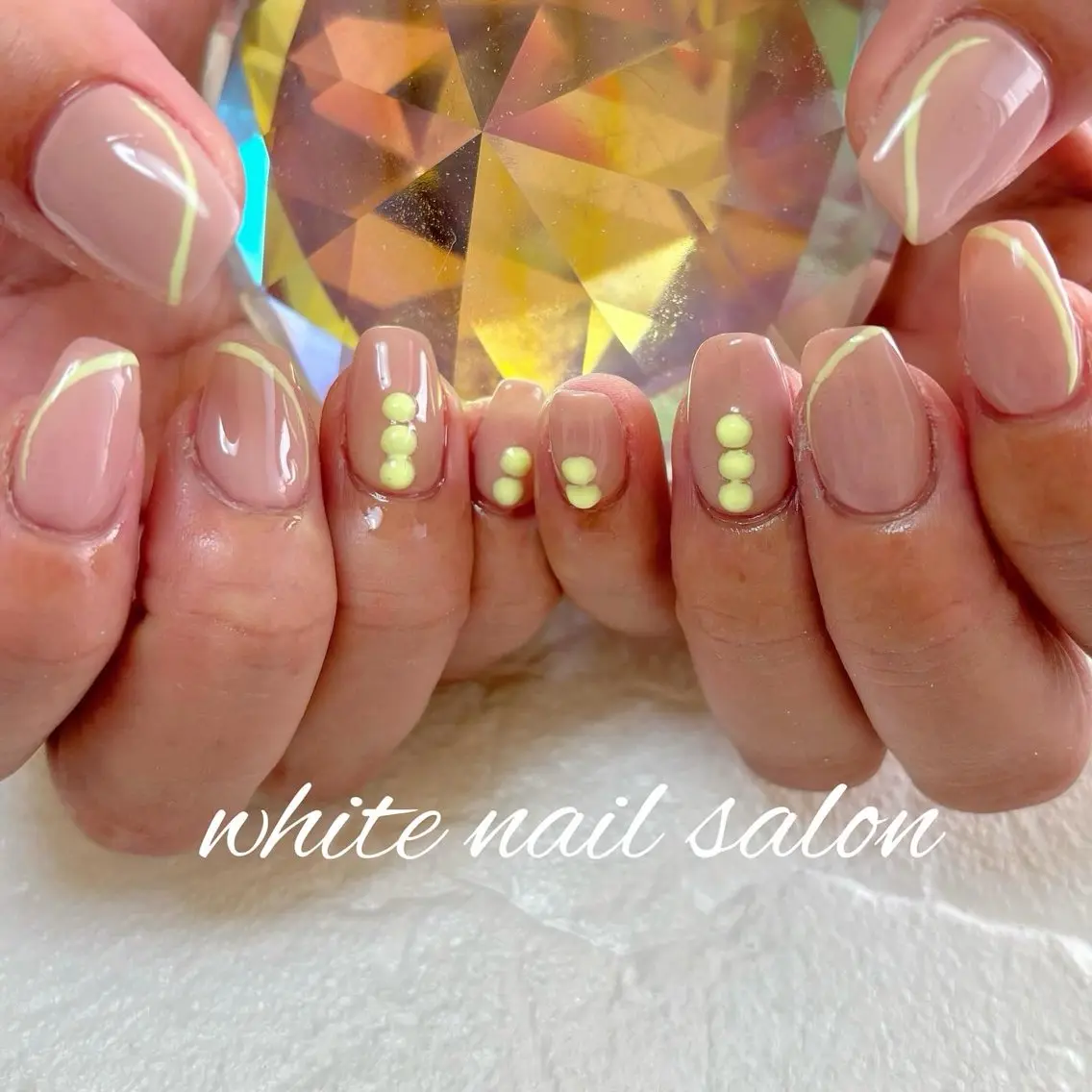 ネイル フットネイル 持ち込み ハンドネイル white nail salonのネイルデザイン