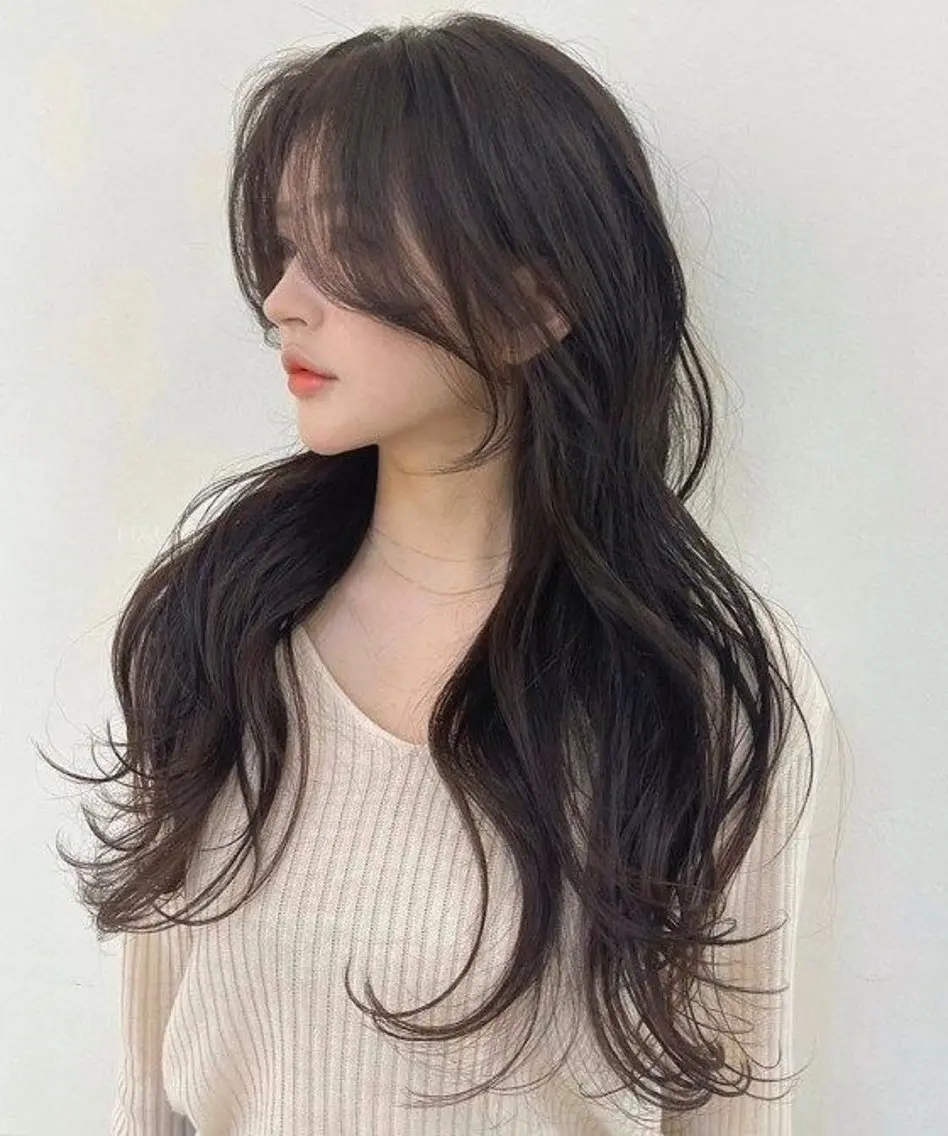 ロング MILLOR “ミラー”のヘアスタイル
