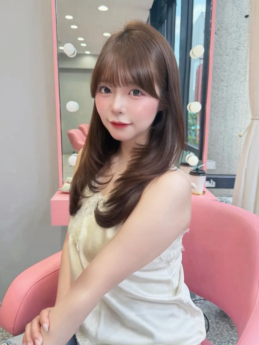 ロング カラー ベージュカラー 黒髪 ブリーチ ブルーカラー ブルーブラック ヘアカラー 透明感カラー/渋谷/ KEITOのヘアスタイル