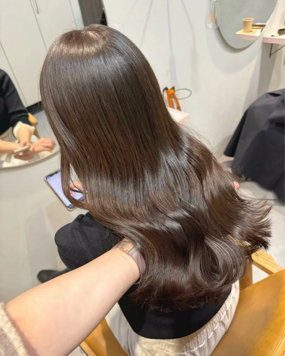 ロング カラー ayaka♡ 柔らかカラーのヘアスタイル