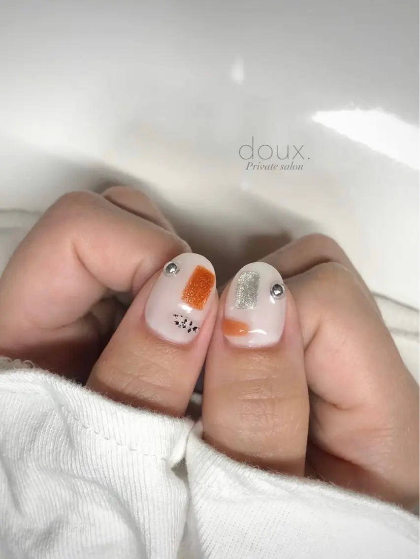 ネイル 韓国ネイル マグネットネイル ニュアンスネイル オフィスネイル 夏ネイル doux. nailのネイルデザイン
