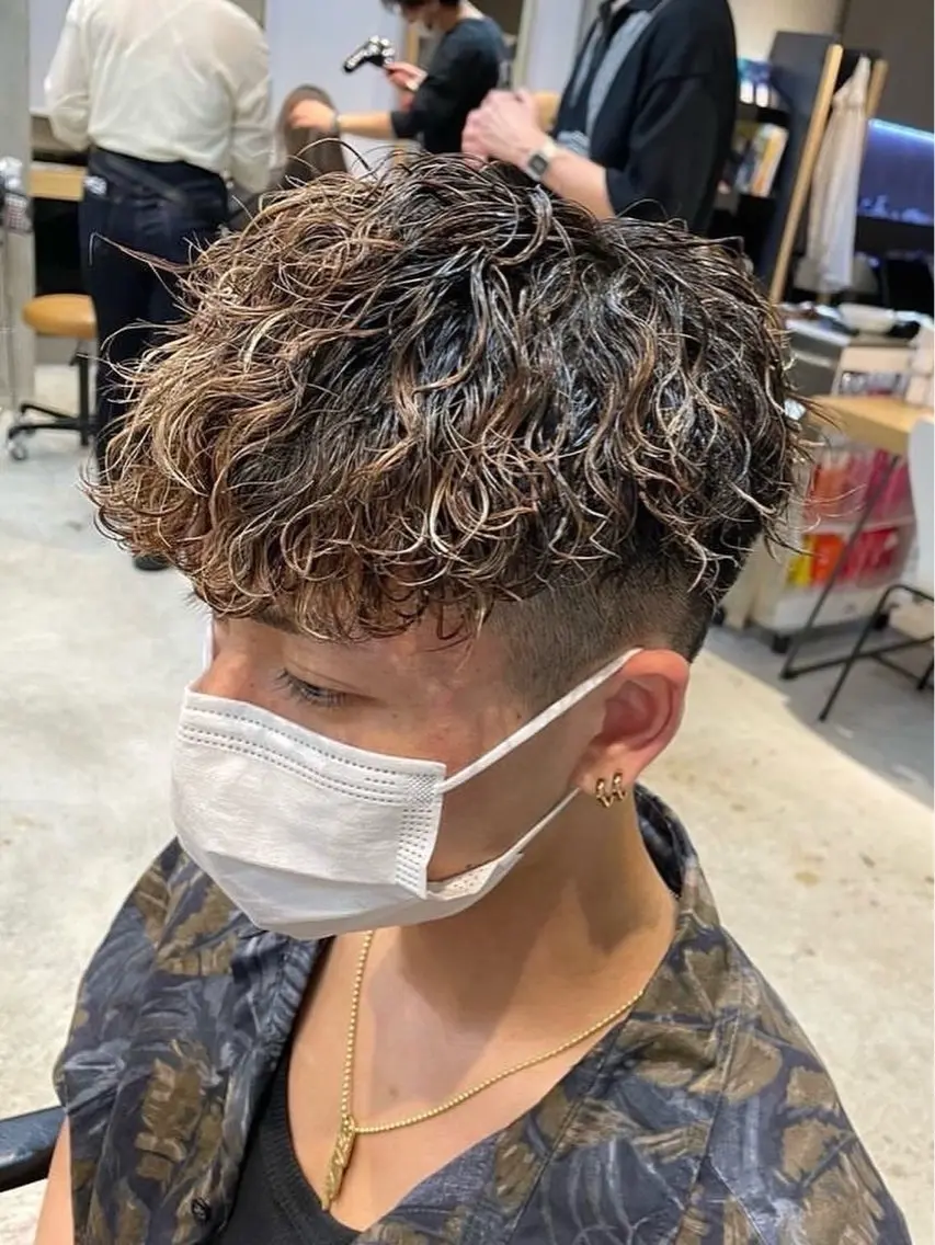 《ミニモ限定‼️》カット+波巻きスパイラルパーマの写真