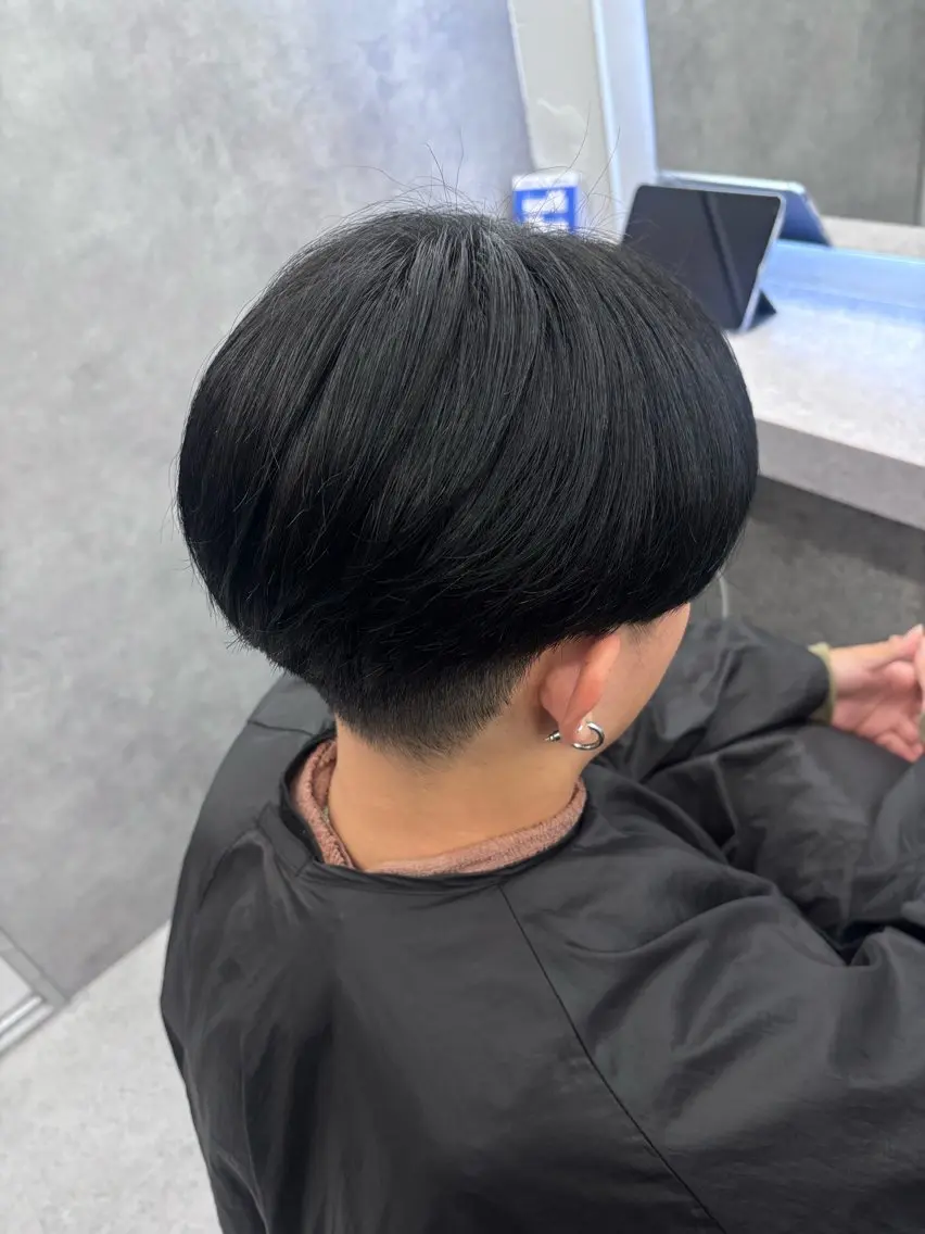 カラー ヘアカラー トリートメント 伊藤 陽菜のヘアスタイル