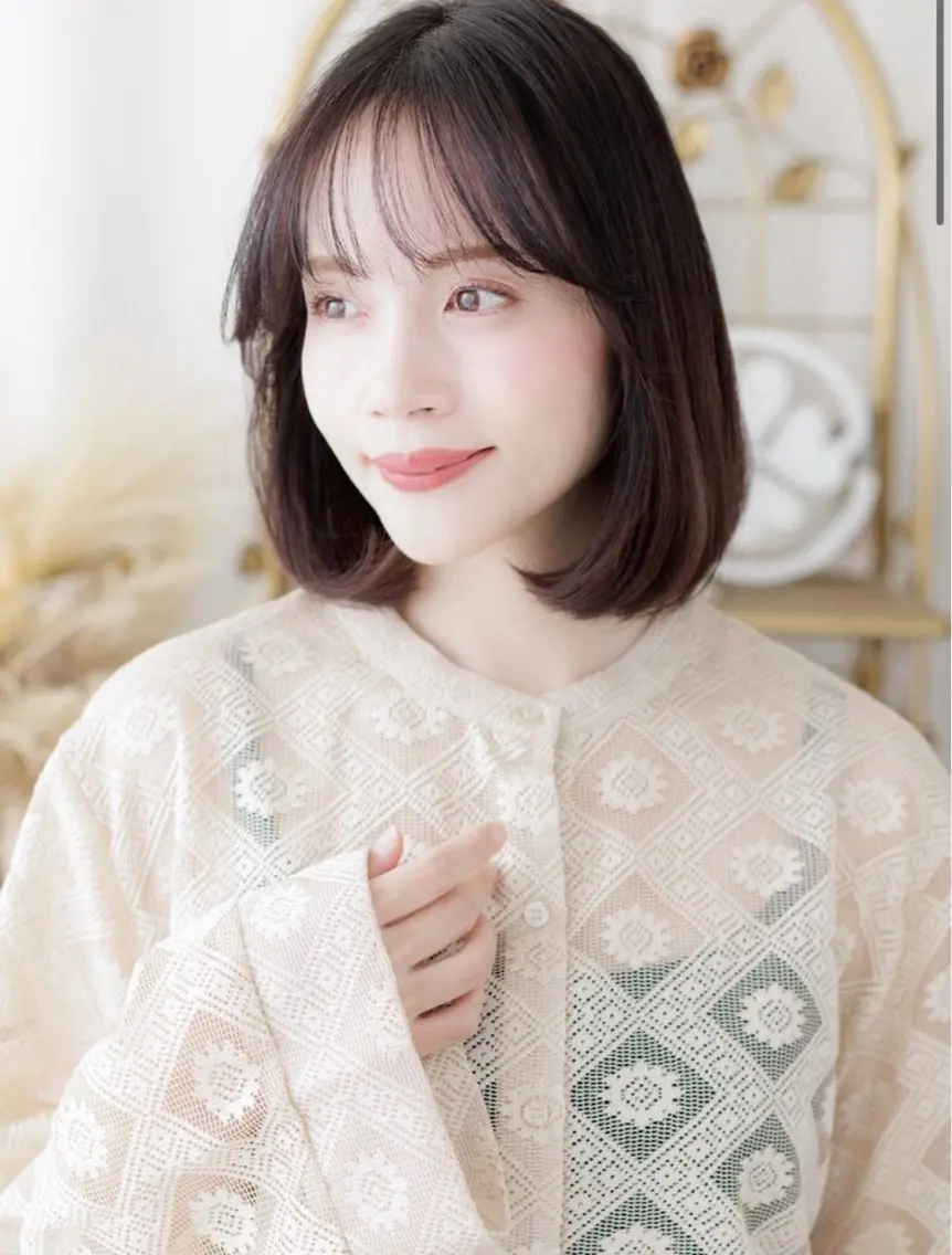 ショート ボブ COVER HAIR 川口店✨　土屋凜のヘアスタイル