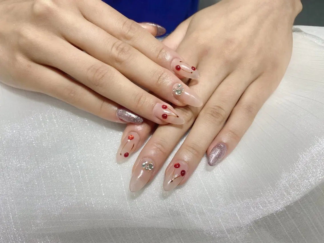 ネイル Glow Nail スカルプ専門店のネイルデザイン