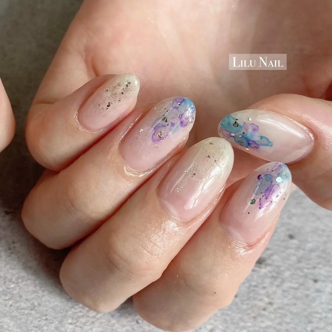 ネイル アートネイル モチの良さ◉ フィルインネイル♡のネイルデザイン