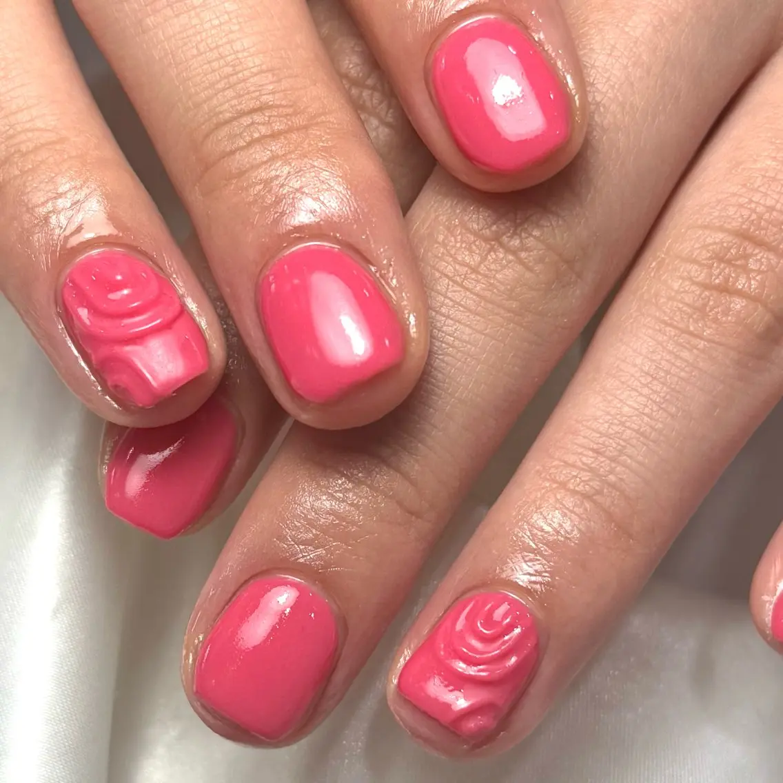 ネイル マットネイル ぷっくりネイル Ray nail natsu🎀のネイルデザイン