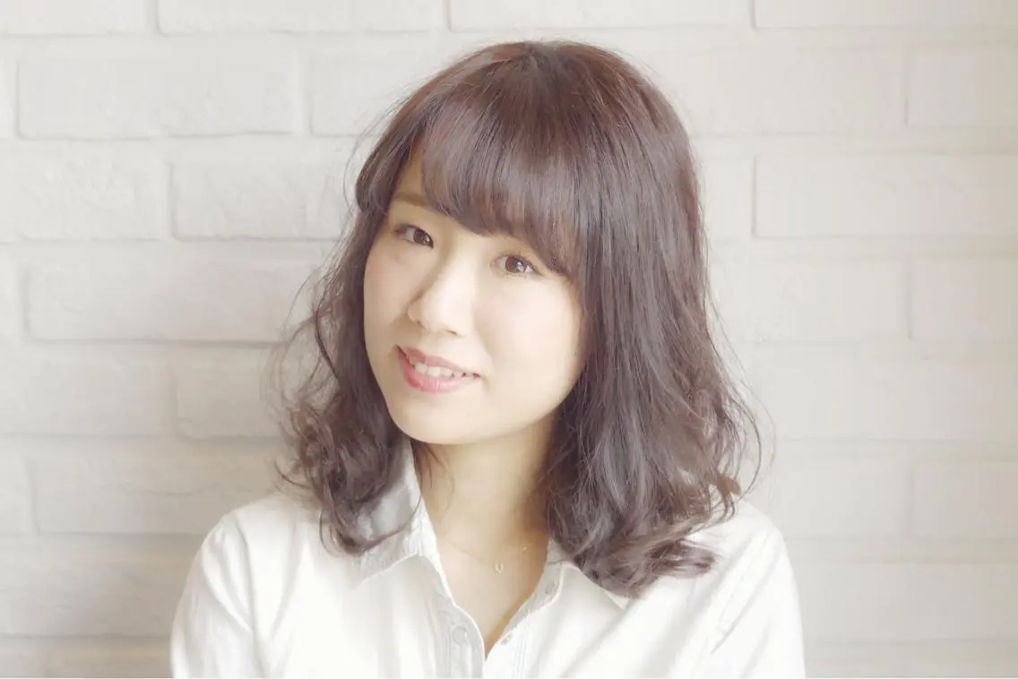 ミディアム 富岡 俊行のヘアスタイル