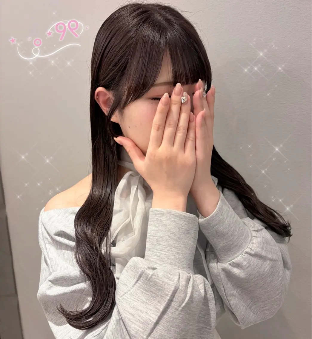 ロング カラー ブラウンカラー チョコレートブラウン カット ヘアカラー 顔周り/ガーリー /ヘアメ/あつはのヘアスタイル