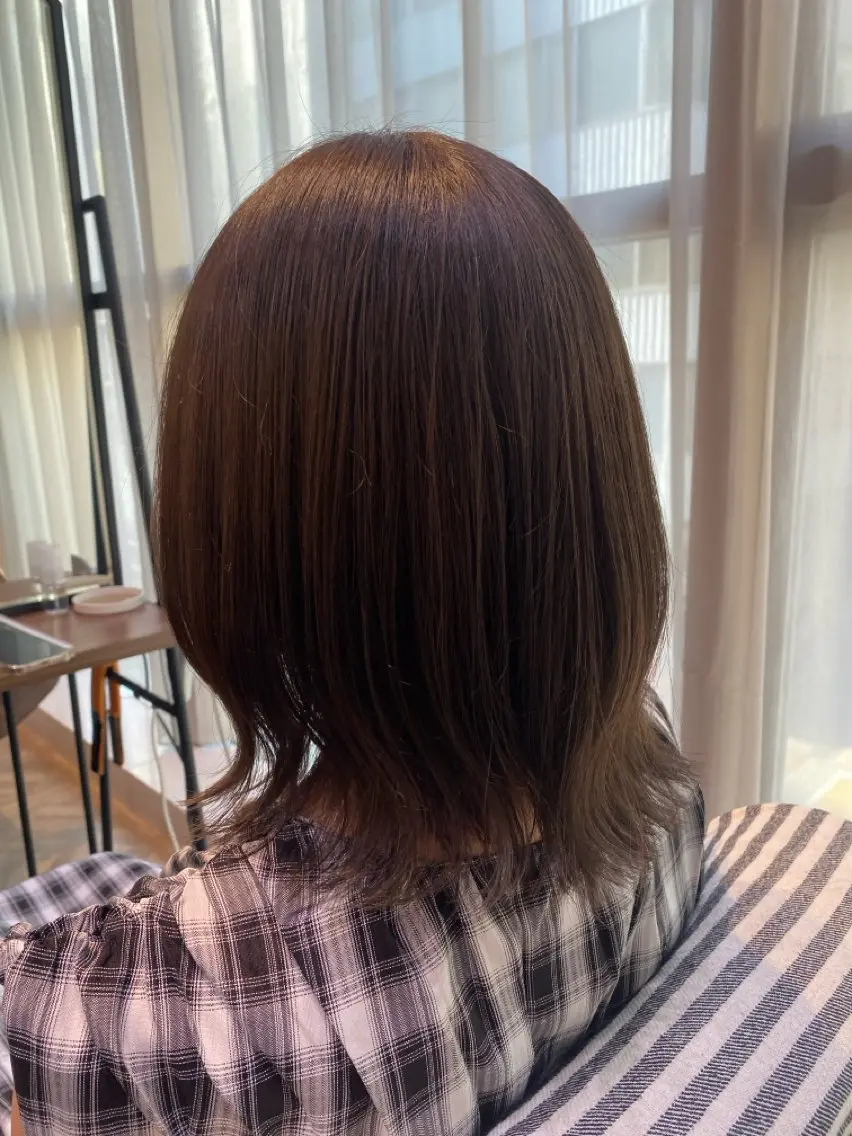 ミディアム ヘアカラー 荻原 心愛のヘアスタイル
