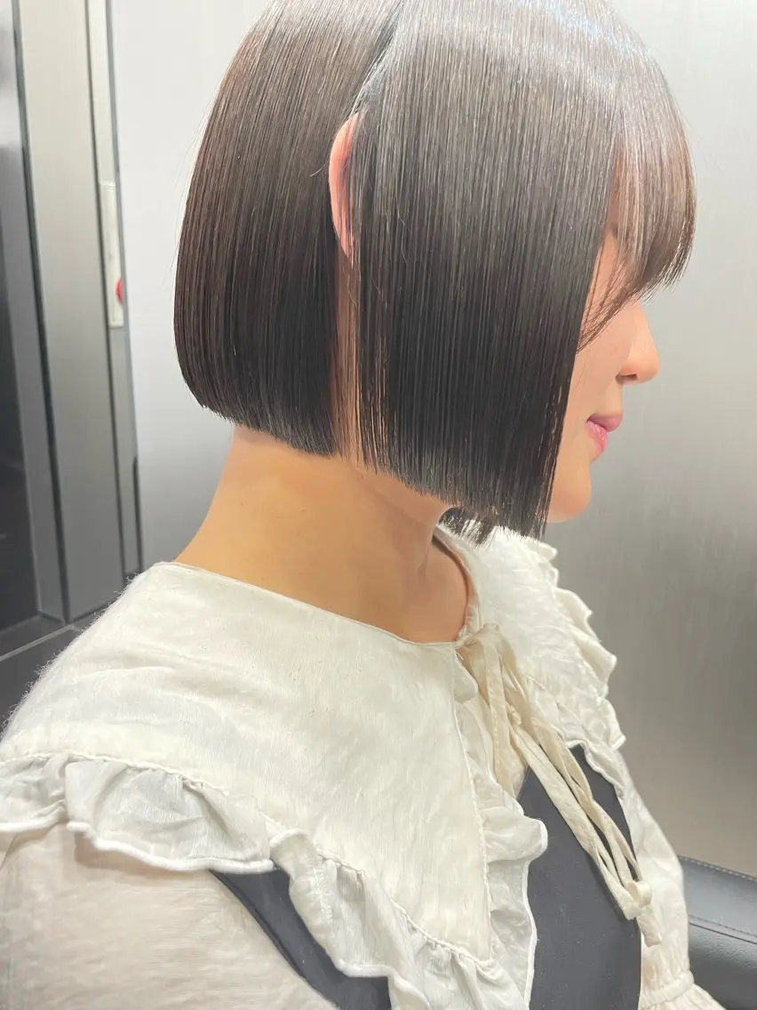ショート ボブ 縮毛矯正 秋山 輝星のヘアスタイル