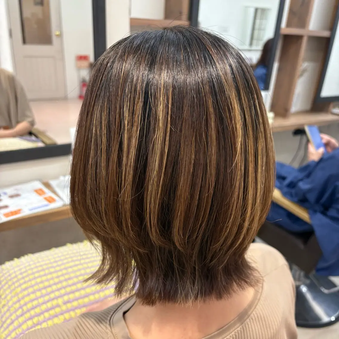 ミディアム カラー デザインカラー ハイライトカラー ハイライト ヘアカラー 田中 美咲のヘアスタイル