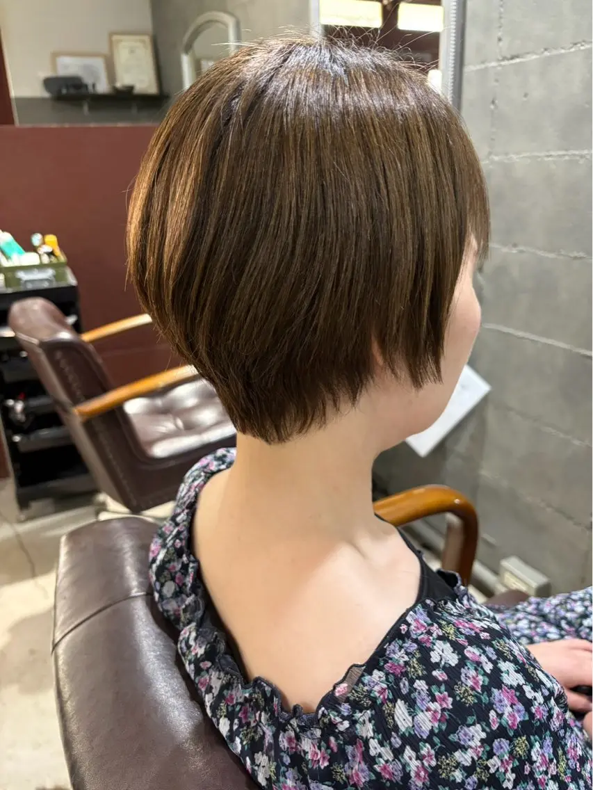 ショート ショートヘア 酸性ストレート 阪急塚口駅徒歩5分 PENNY🌼のヘアスタイル