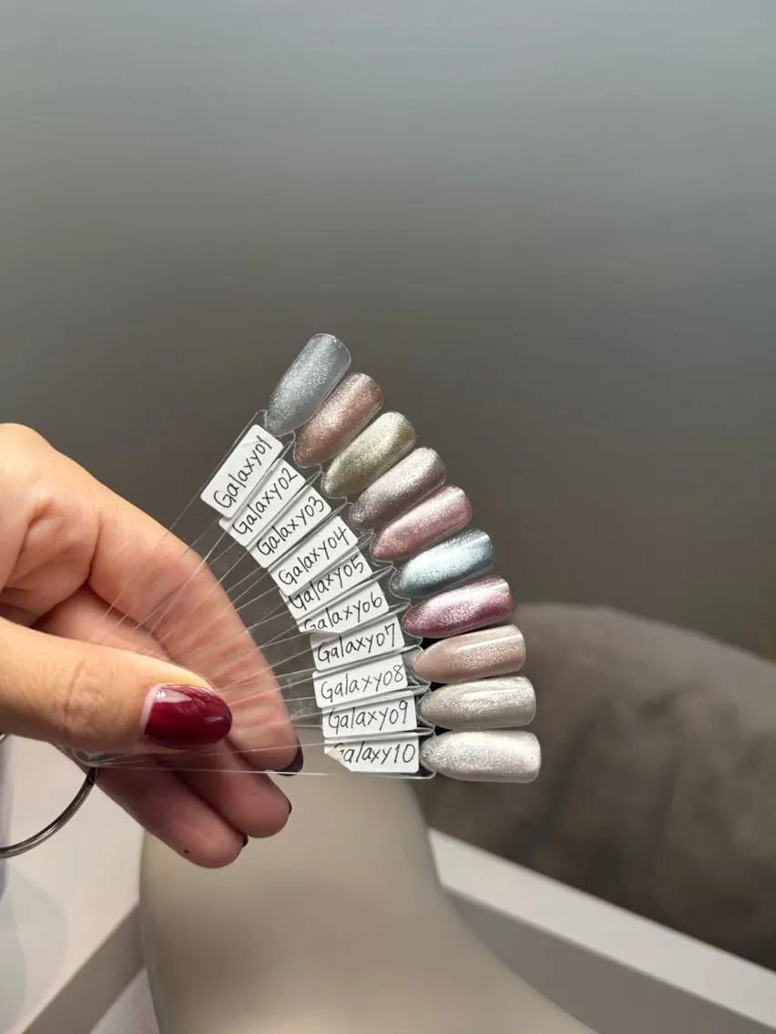 ネイル マグネットネイル ハンドネイル coco'm NAILのネイルデザイン
