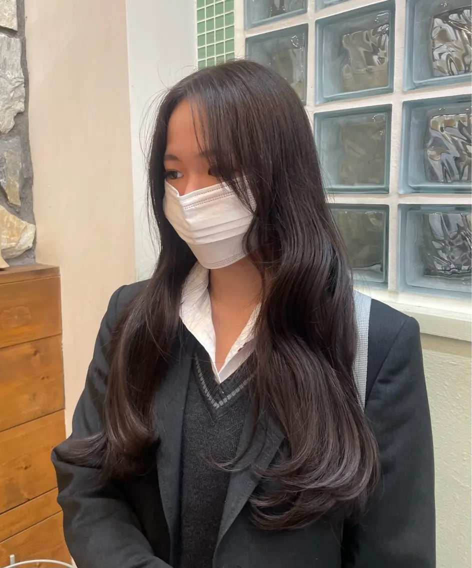 ロング カラー 黒髪 透明感カラー カット ヘアカラー トリートメント 顔周りレイヤー☆ スパ☆石上遥楓のヘアスタイル