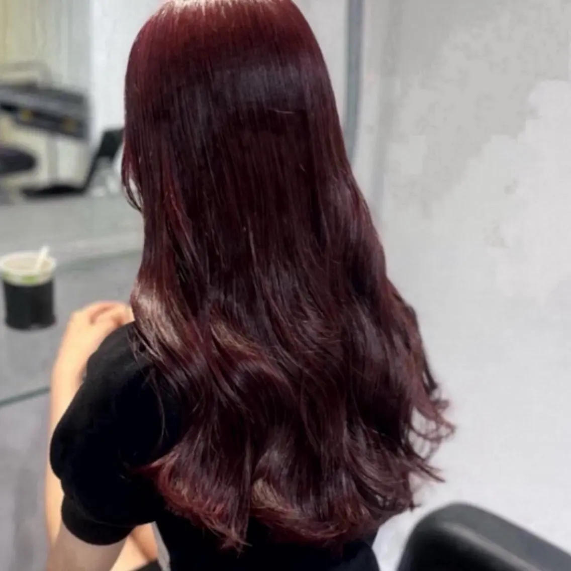 ロング カラー 🫧うる艶トレンド 🫧透明感カラーのヘアスタイル