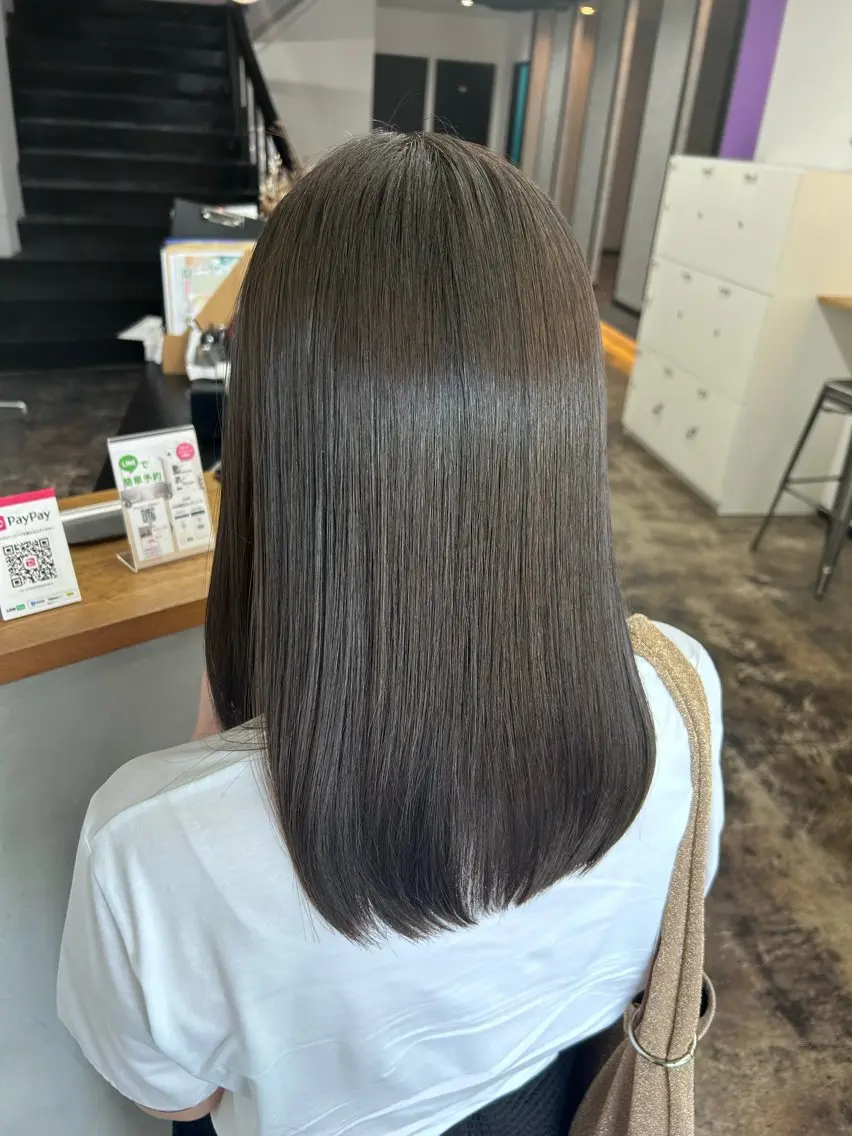 【平日当日限定】カット+透明感カラー+aujuaトリートメントの写真