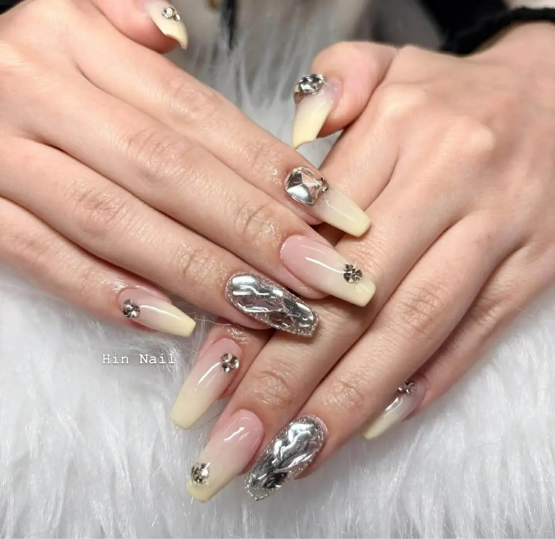 ネイル ハンドネイル Hin Nail 日本橋のネイルデザイン