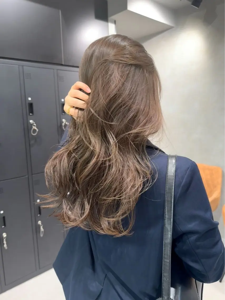 カラー ヘアカラー トリートメント Azu🩰/ 透明感 カラー🎀/アレンジのヘアスタイル