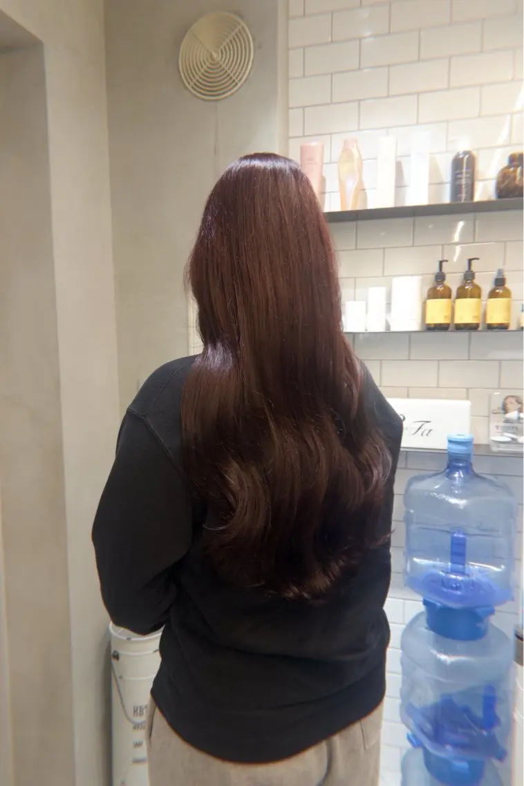ロング ヘアカラー 平山 結実のヘアスタイル