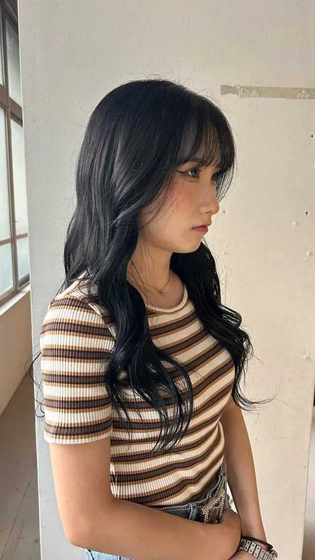 ロング ヘアカラー 谷口 萌瑛のヘアスタイル
