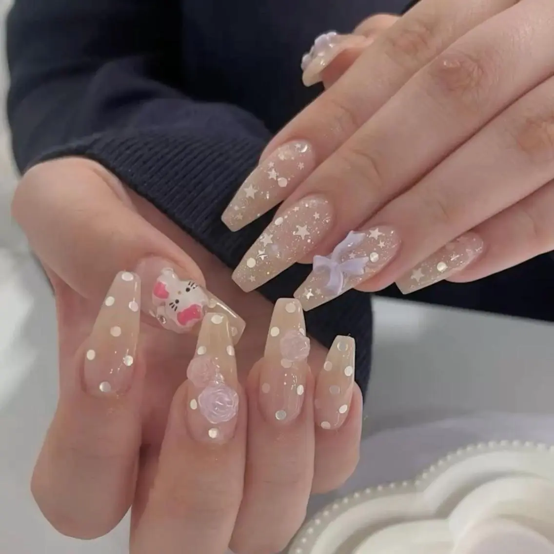 ネイル 長さ出し ガーリー キラキラネイル 韓国ネイル ロングネイル Umee Nailのネイルデザイン