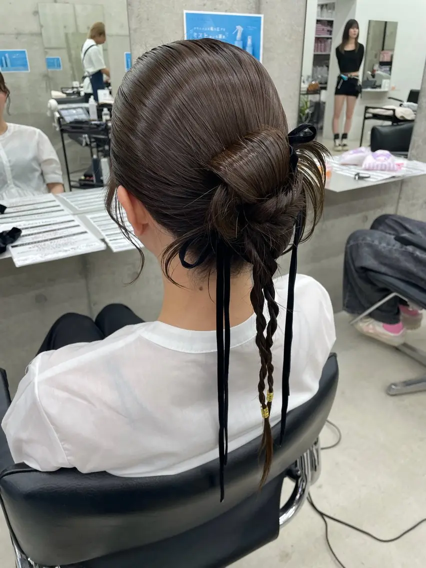 ミディアム 手島 カミラのヘアスタイル