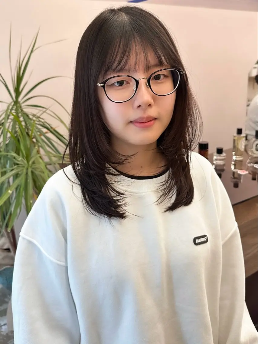 ミディアム 🐏nao /レイヤーカット🐏のヘアスタイル