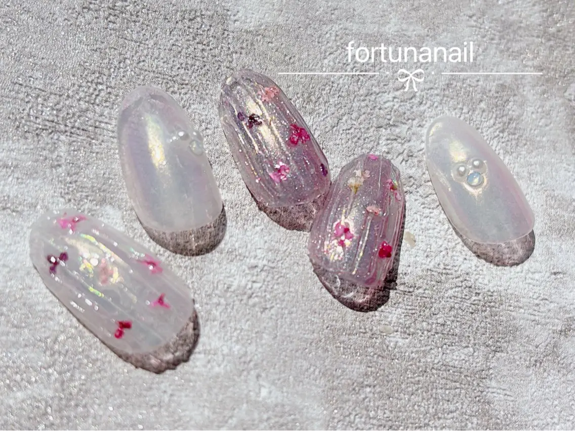 ネイル Nail •Head スパFortunaのネイルデザイン