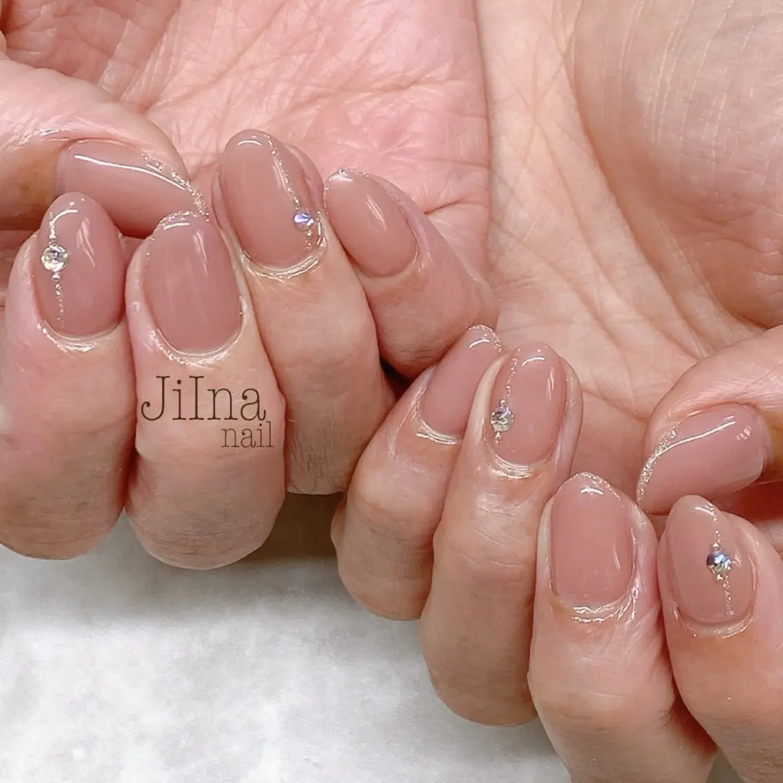 ネイル JiIna nailのネイルデザイン