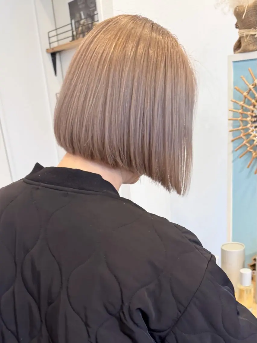 カラー ンジハ えみのヘアスタイル